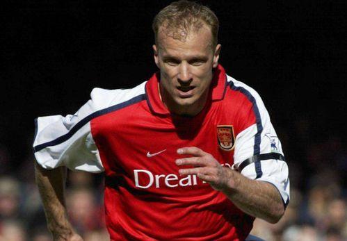 荷兰足球明星,闪耀绿茵场的璀璨星辰