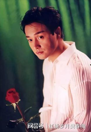 关于明星自杀,揭秘明星自杀背后的真相与反思