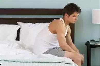 男明星勃起照片,生理现象下的真实写照