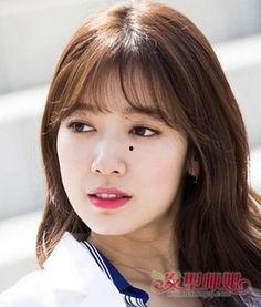 今日头条刘海发型女,刘海发型女生，演绎时尚新篇章