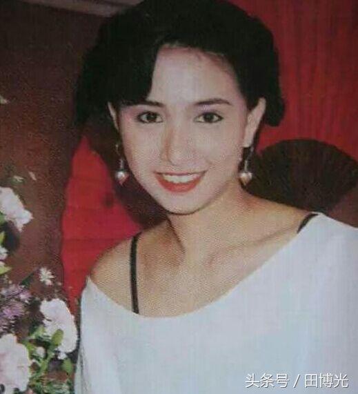 爆料香港女星是谁呀视频