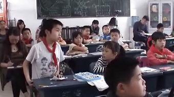 老师直播课吃瓜,老师与学生共享欢乐时光